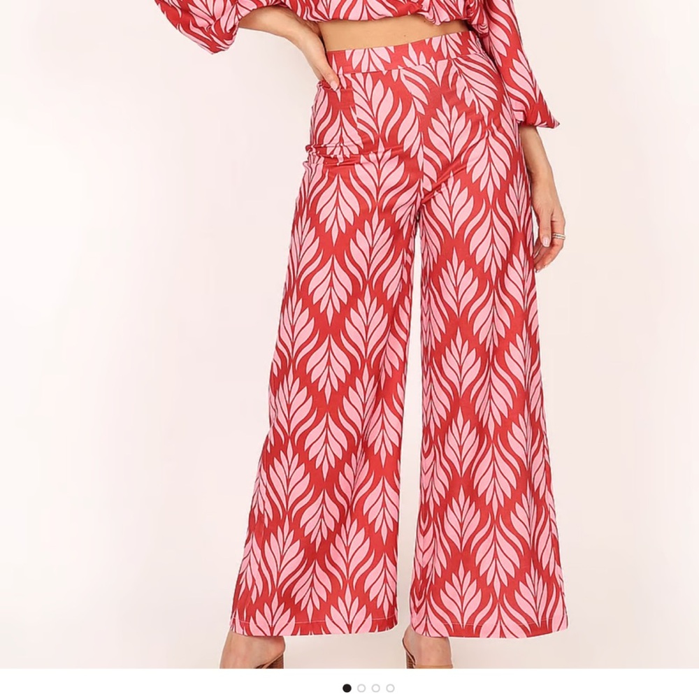 Victoria Secret- petal pup- Alexia wide leg pants